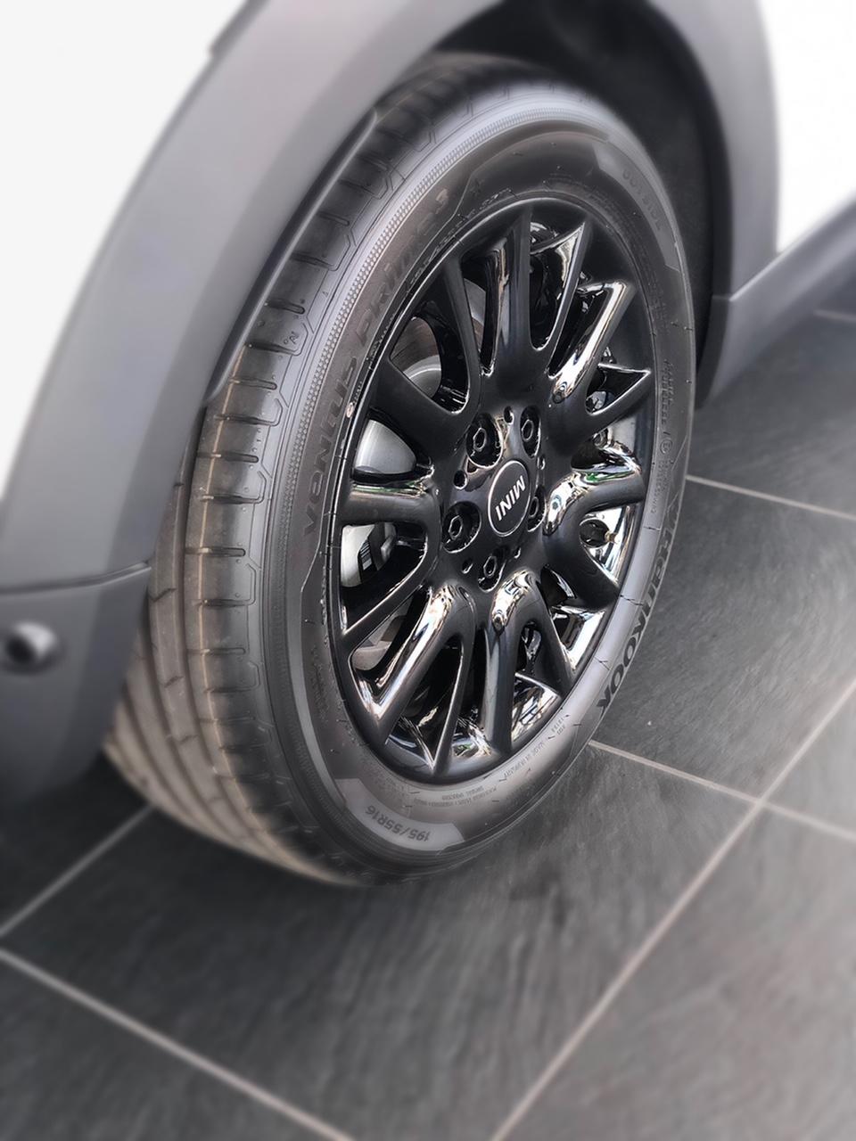 MINI 16インチ ビクトリースポーク ブラック 新型MINIクーパー（F56